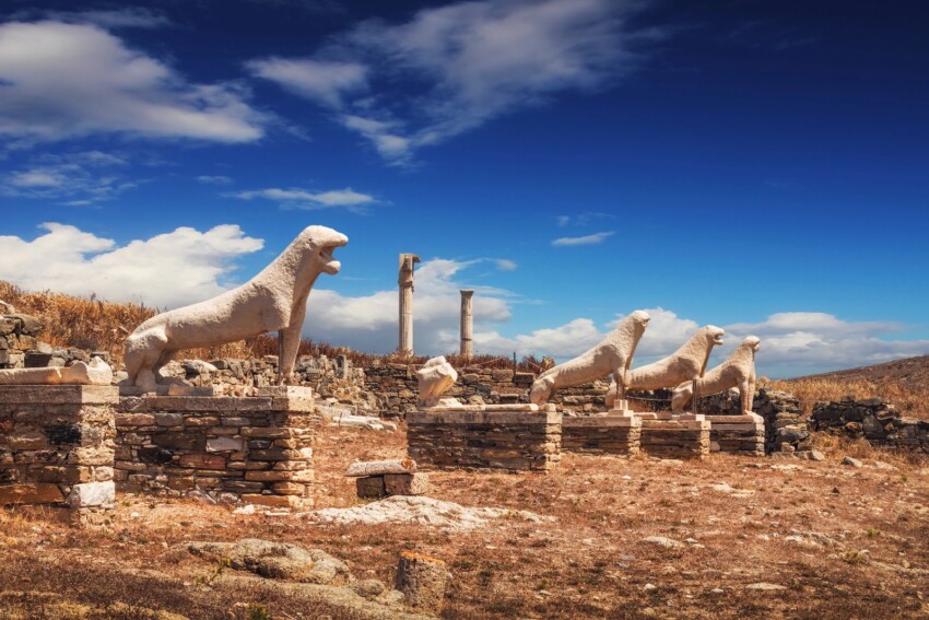 Delos